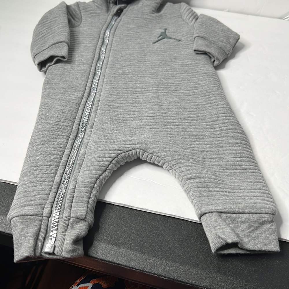Boys Jordan Coveralls - Picture 4 of 10